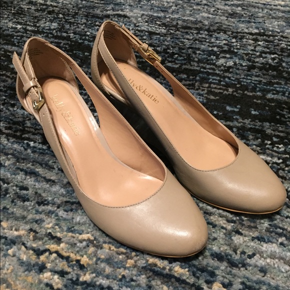 Kelly & Katie Shoes Kelly And Katie Tan Wedge Pumps Poshmark